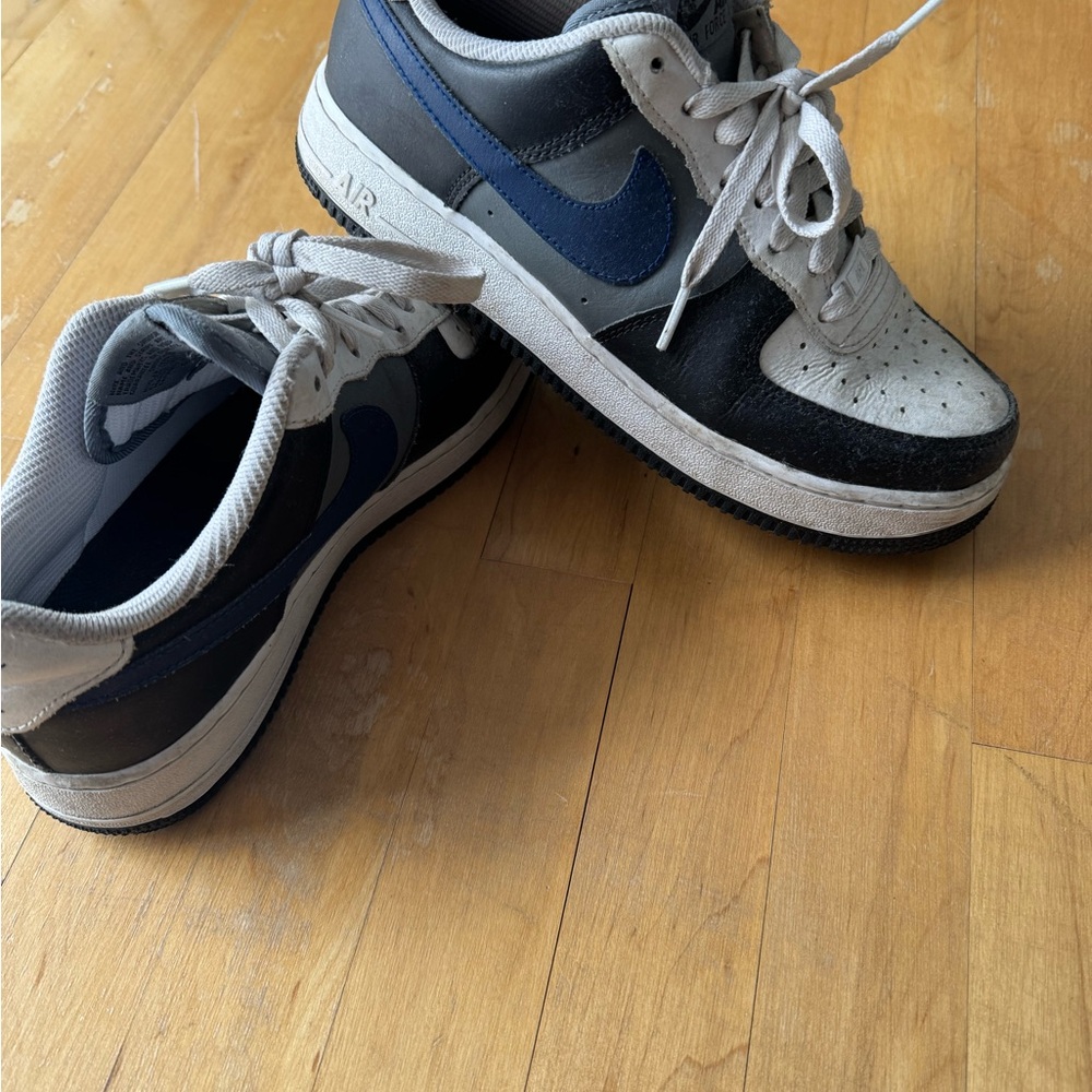 Nike Air Force 1 Sneakers in Navy, Gray, Black